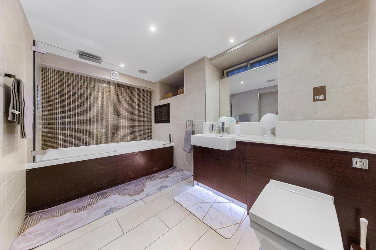 Ultra Massive House By Hyde Park Appartement Londen Buitenkant foto